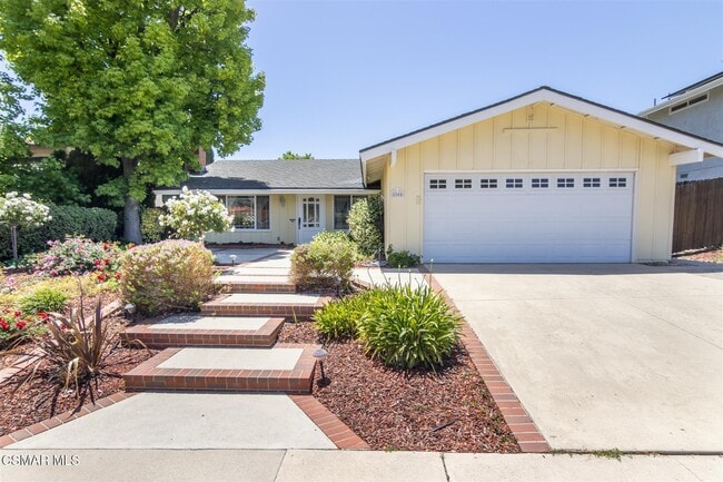 property at 2205 Summerpark Ct