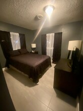 3912 SW 14th St in Fort Lauderdale, FL - Building Photo - Building Photo