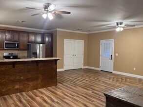 111 Grovewood Dr in Hattiesburg, MS - Building Photo - Building Photo