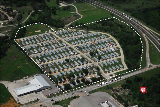 Serenity Mobile Home Park in Tulsa, OK - Building Photo - Building Photo