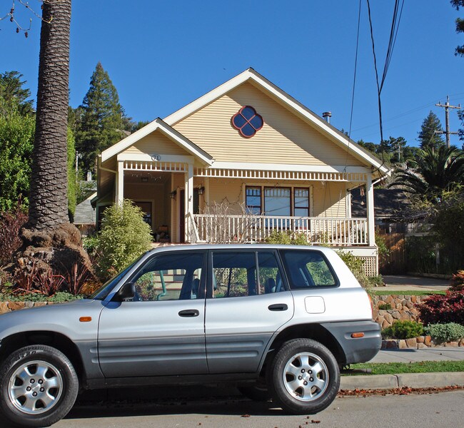 71 Sunnyside Ave in Mill Valley, CA - Building Photo - Building Photo