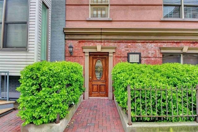 property at 84 Bloomfield St