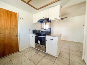 6245 Cahuilla Ave in Twentynine Palms, CA - Building Photo - Building Photo