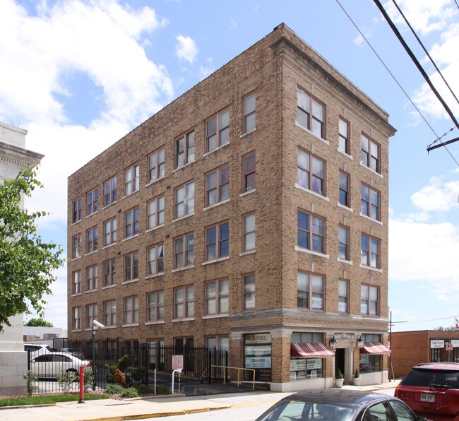 Jackson Building in Gainesville, GA - Foto de edificio - Building Photo