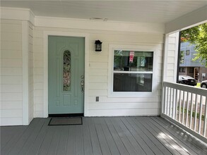 559 Angier Ave NE in Atlanta, GA - Foto de edificio - Building Photo