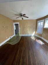 3618 Roberts St in Kansas City, MO - Building Photo - Building Photo