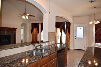384 Spring Meadow Dr in Fairview, TX - Building Photo - Building Photo