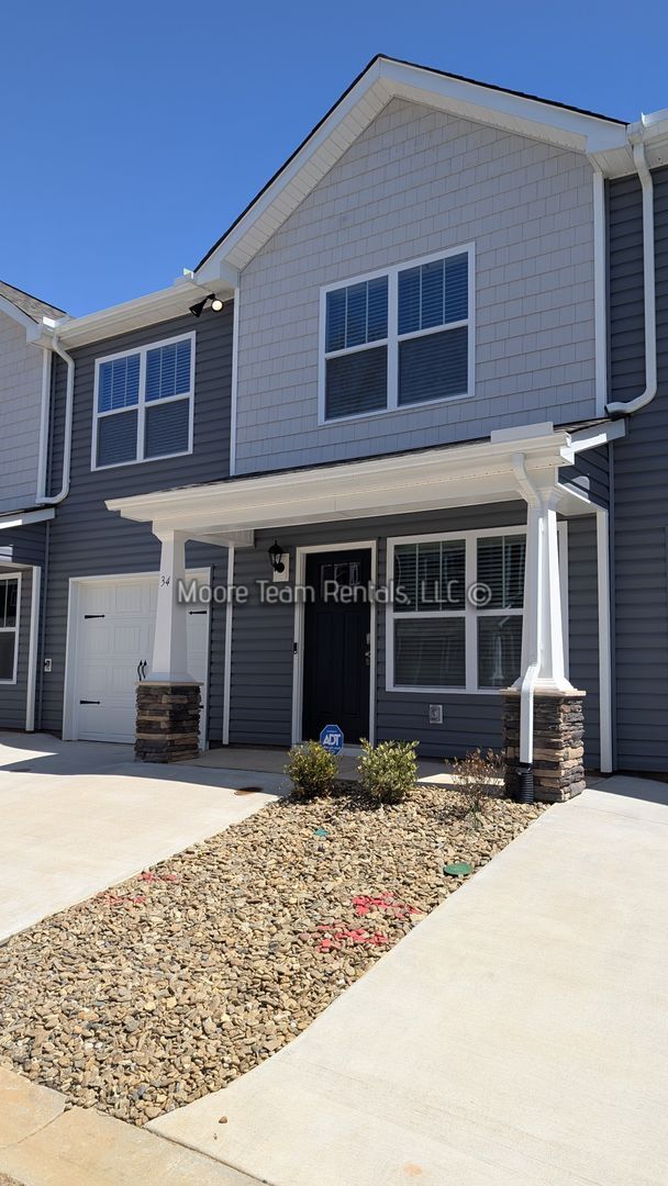 property at 34 Virginia Commons Dr