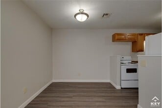 1324 N Minneapolis St in Wichita, KS - Building Photo - Building Photo