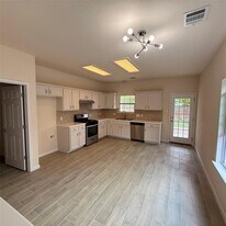 1512 Jackie Robinson Pl in Round Rock, TX - Building Photo