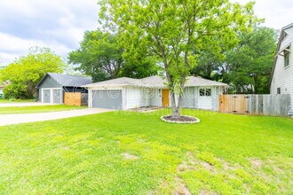 7707 Copano Dr in Austin, TX - Building Photo - Building Photo