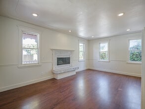 809 Laurel St in Santa Cruz, CA - Building Photo - Building Photo