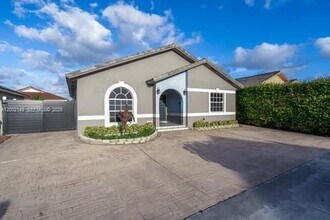 7503 W 34th Ln in Hialeah, FL - Building Photo - Building Photo