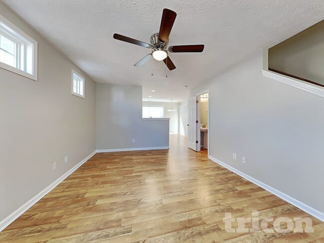 250 Oak Grove Way in Acworth, GA - Building Photo - Building Photo