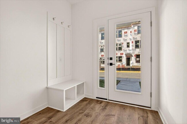 property at 43793 Mystic Maroon Ter