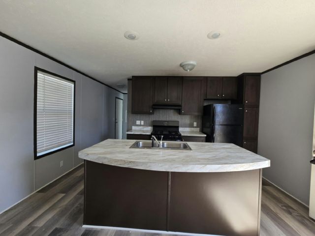 326 Brutus Dr in Lakeville, MN - Building Photo