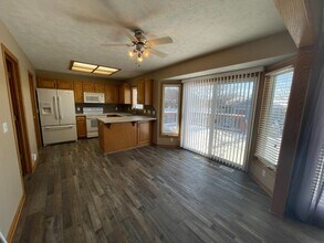 13504 S 35th Ave in Bellevue, NE - Building Photo - Building Photo