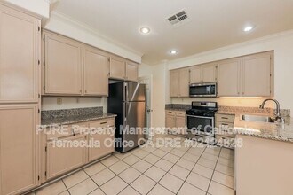 23641 Groveland Pl in Murrieta, CA - Building Photo - Building Photo