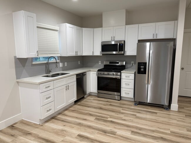 9905 Excaliburs Ct