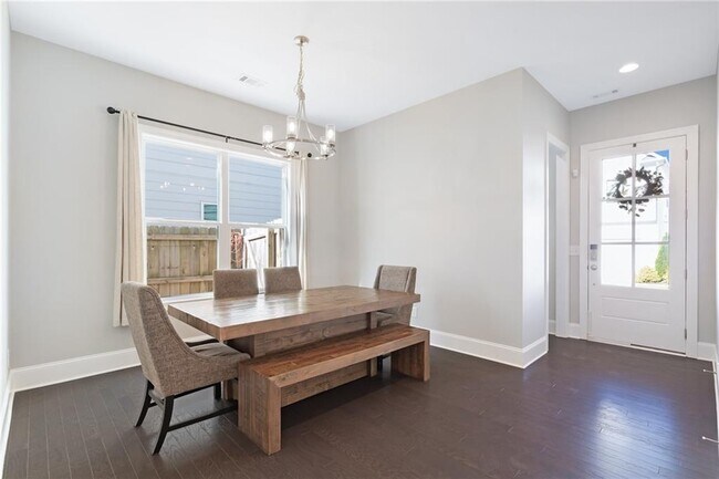 1859 Commons Pl NW in Atlanta, GA - Building Photo - Building Photo