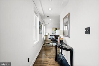 730 11th St NE in Washington, DC - Building Photo - Building Photo
