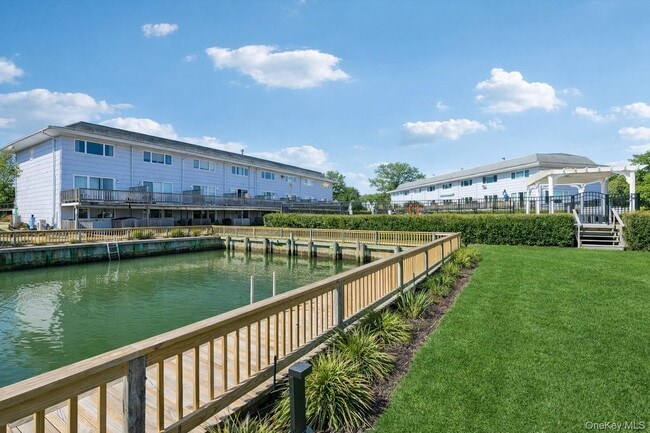 property at 3013 Mitchell Rd