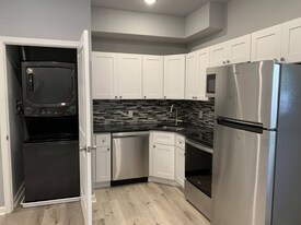 517 S 42nd St in Philadelphia, PA - Building Photo