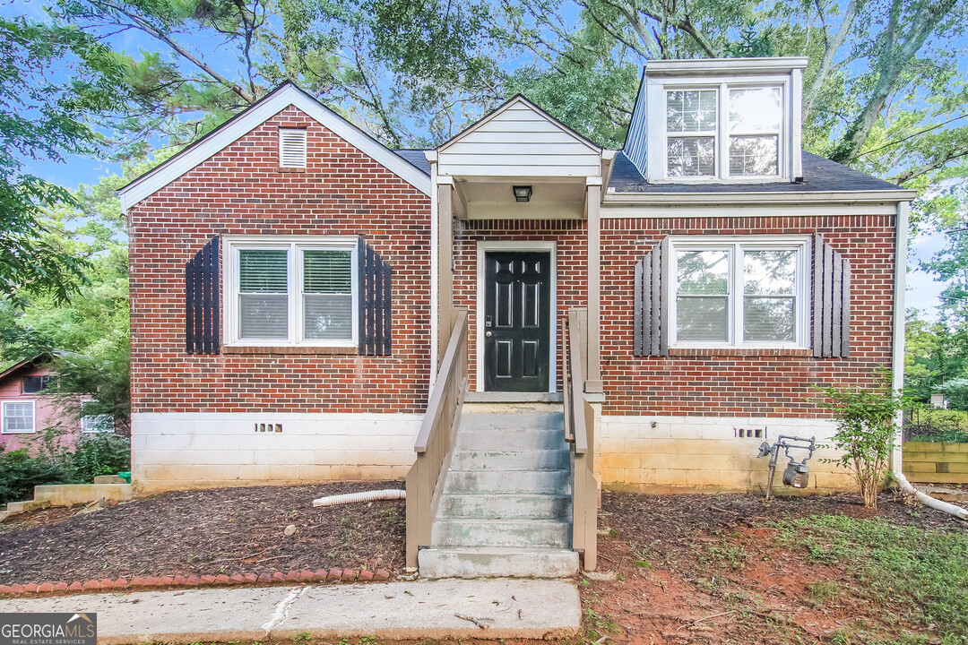 1805 Cecilia Dr SE in Atlanta, GA - Building Photo