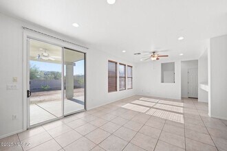 4873 W Calle Don Manuel in Tucson, AZ - Building Photo - Building Photo