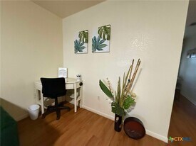 1008 Circle M Dr in Killeen, TX - Building Photo