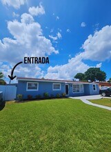 4970 NW 182nd St in Miami Gardens, FL - Building Photo - Building Photo