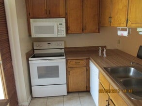 125 Brian Ct in Daleville, AL - Building Photo - Building Photo