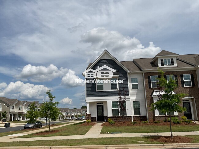 13905 Castle Nook Dr in Charlotte, NC - Building Photo - Building Photo
