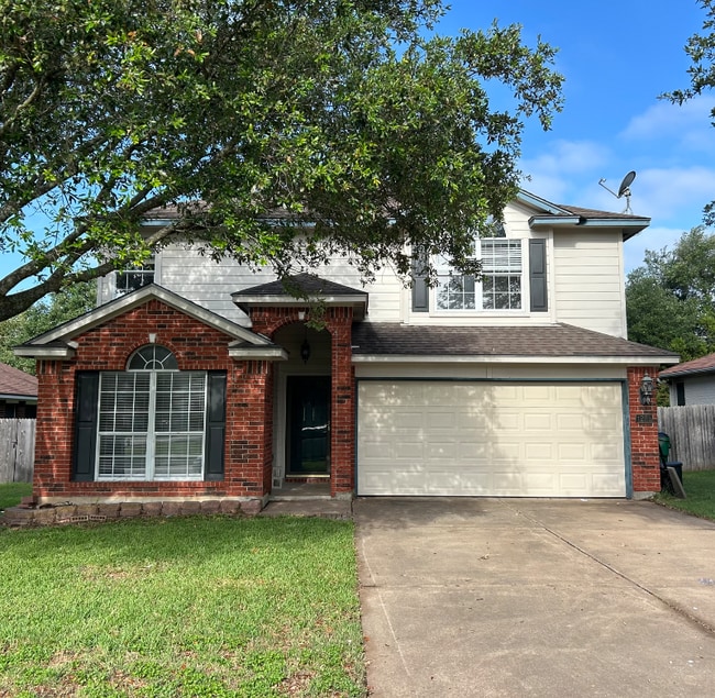 1225 Darless Dr
