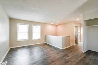 3955 Diamond Ln in Indianapolis, IN - Building Photo - Building Photo