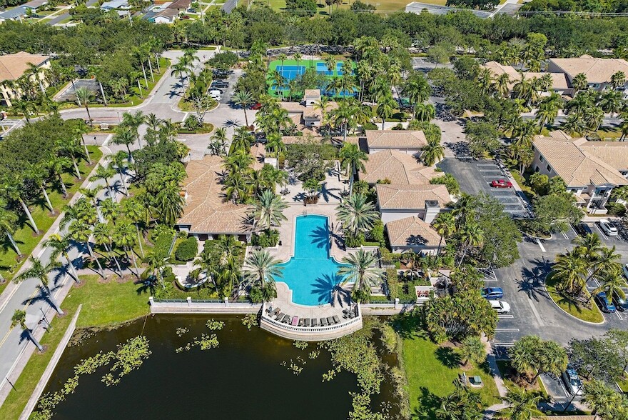 2917 Tuscany Ct, Unit 302 in Palm Beach Gardens, FL - Building Photo