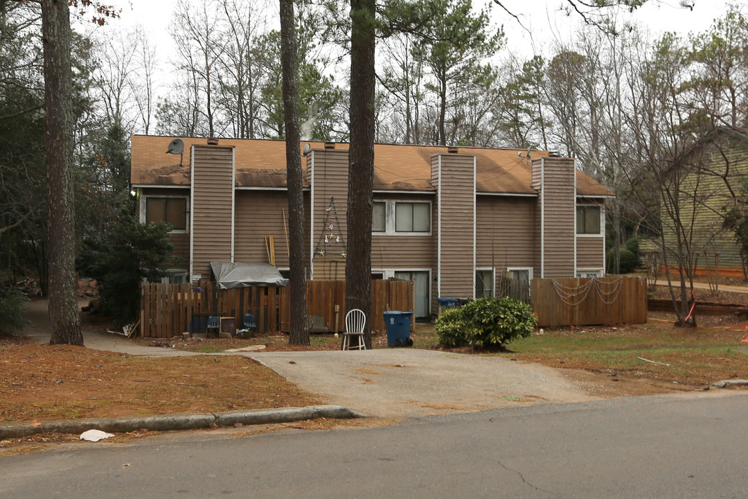 1312-1318 Lowe Ln in Roswell, GA - Foto de edificio