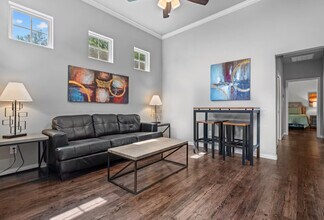 Midtown Apartments in Tyler, TX - Building Photo - Building Photo