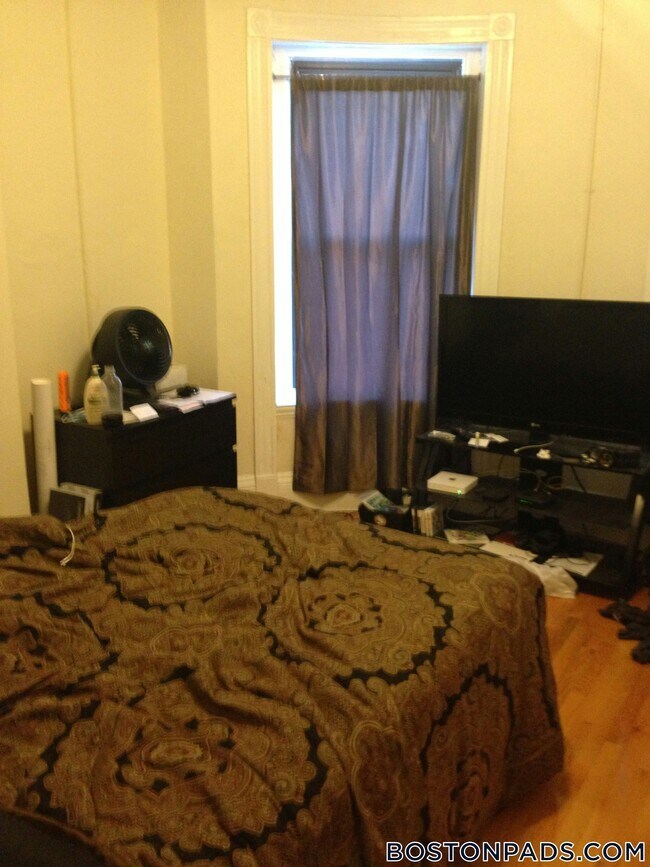 315 Huntington Ave in Boston, MA - Foto de edificio - Building Photo