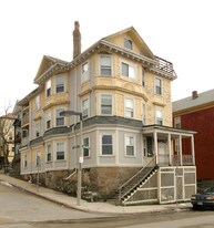 166 Hillside St in Roxbury, MA - Building Photo