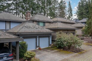 Kennebec in Redmond, WA - Building Photo