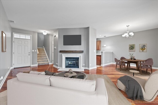 450 Majestic Ln in Oswego, IL - Building Photo - Building Photo