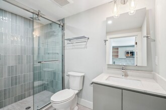 3748 Lancaster Ave, Unit 403 in Philadelphia, PA - Building Photo - Building Photo