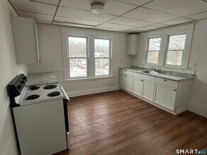 189 East Rd in Bristol, CT - Building Photo - Building Photo