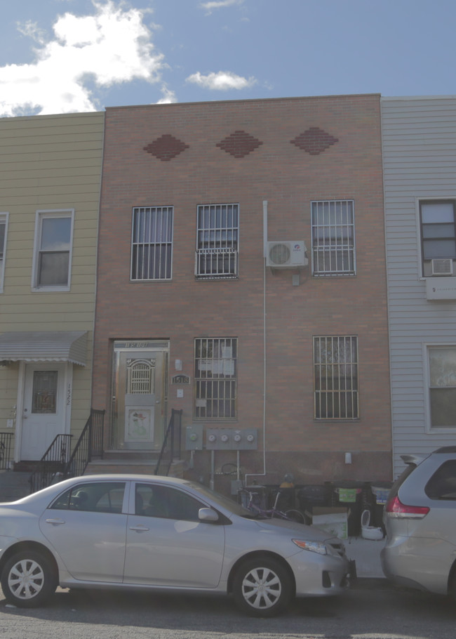 1518 61st St in Brooklyn, NY - Building Photo - Building Photo