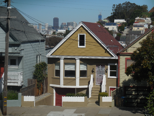 55 Holly Park Cir in San Francisco, CA - Building Photo - Building Photo