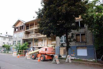 The Claire Apartments in Portland, OR - Building Photo - Building Photo