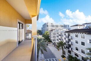 8395 SW 73rd Ave in Miami, FL - Building Photo