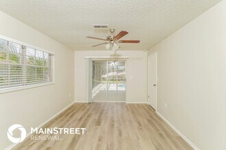 6391 Evaro Ave in Spring Hill, FL - Building Photo - Building Photo