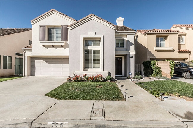 725 Roscoe St in Brea, CA - Building Photo - Building Photo